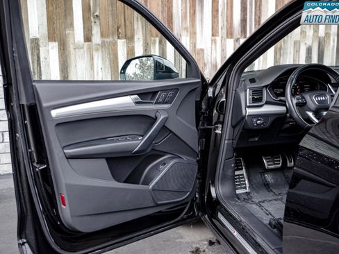 Used 2020 Audi SQ5 Premium Plus w/ Premium Plus Package image 10
