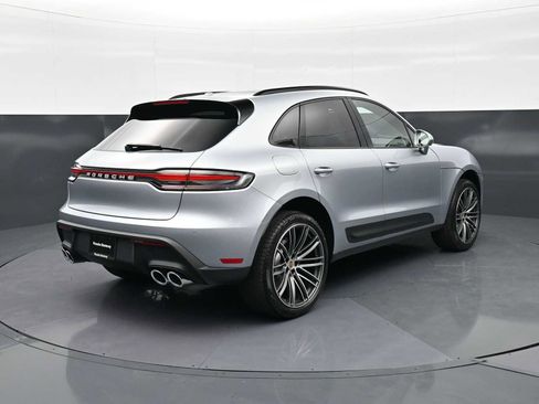 New 2026 Porsche Macan AWD/4WD image 25