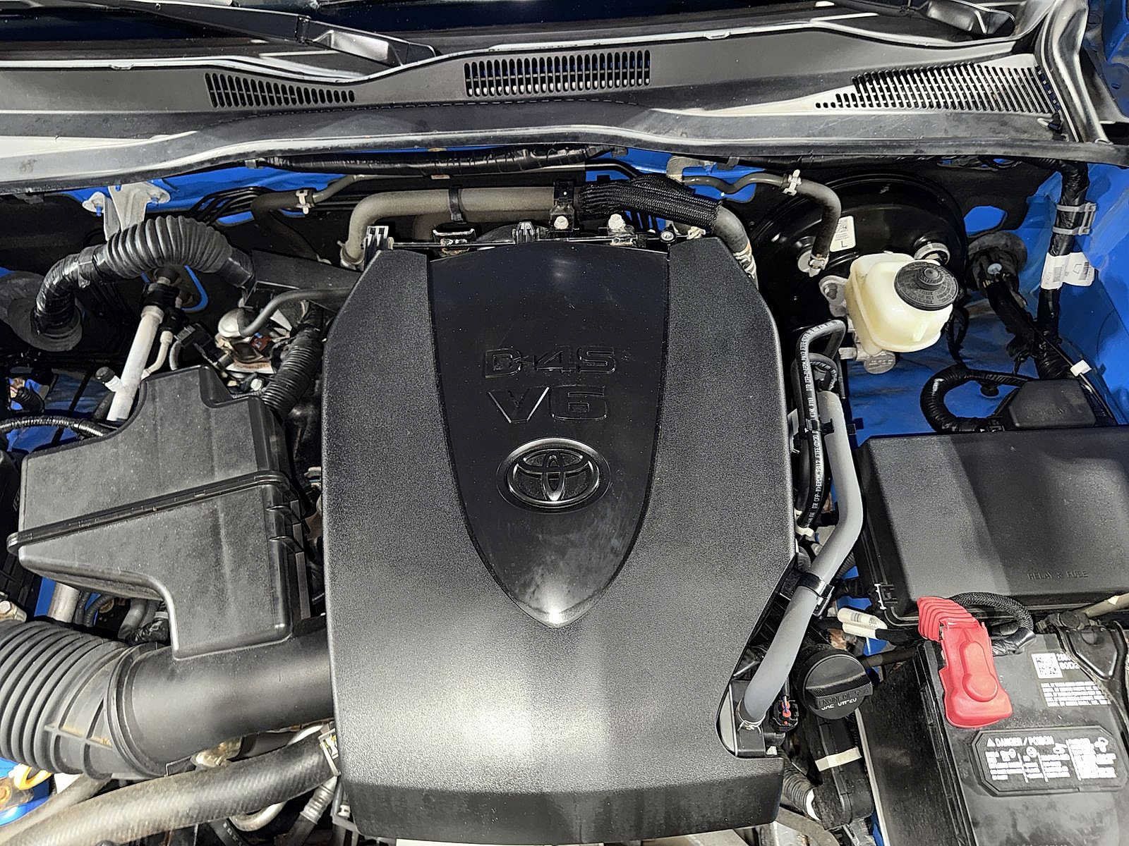 Used 2021 Toyota Tacoma TRD Sport AWD/4WD image 12