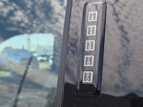 Used 2024 Ford F150 Raptor AWD/4WD image 21