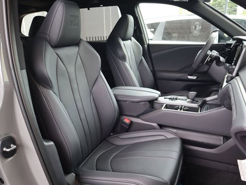 New 2026 Lexus TX 350 AWD image 32