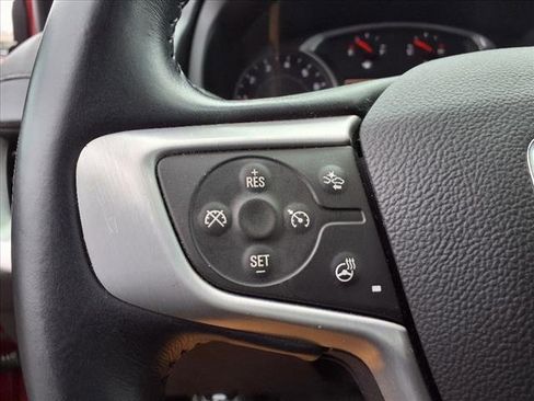 Used 2022 GMC Terrain SLT image 19