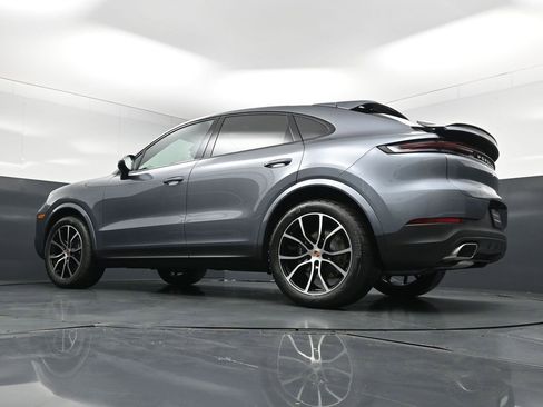 New 2026 Porsche Cayenne Coupe AWD/4WD image 22