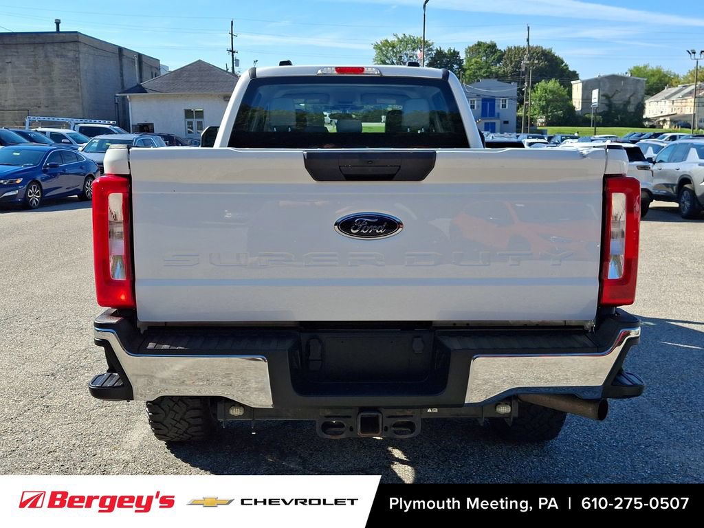 Used 2023 Ford F250 XL w/ XL Off-Road Package AWD/4WD image 6