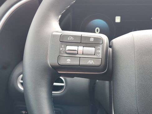 Used 2026 Hyundai Palisade SEL FWD image 27