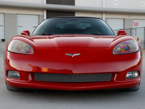 Used 2007 Chevrolet Corvette Convertible w/ Preferred Equipment Group image 22