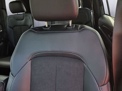 New 2026 Jeep Grand Cherokee Altitude RWD image 13