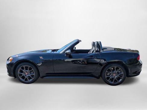 Used 2017 FIAT 124 Spider Abarth RWD image 7