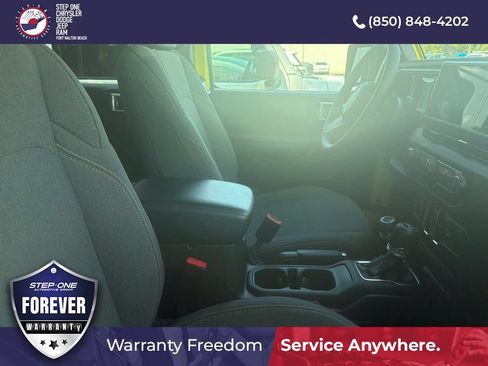 Used 2024 Jeep Wrangler Unlimited Sport AWD/4WD image 6