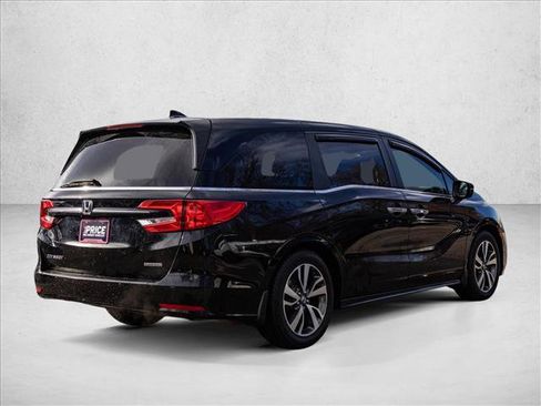 Used 2022 Honda Odyssey Touring image 5