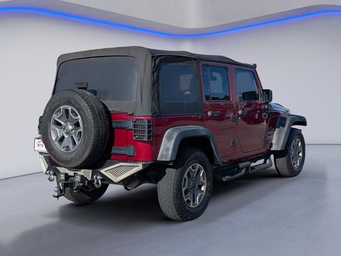 Used 2012 Jeep Wrangler Unlimited Sport AWD/4WD image 9