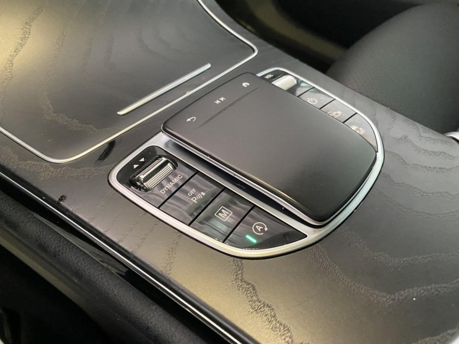 Used 2023 Mercedes-Benz GLC 300 4MATIC Coupe image 23