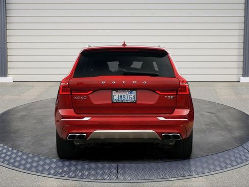 Used 2020 Volvo XC60 T5 Inscription w/ Protection Package Premier image 6