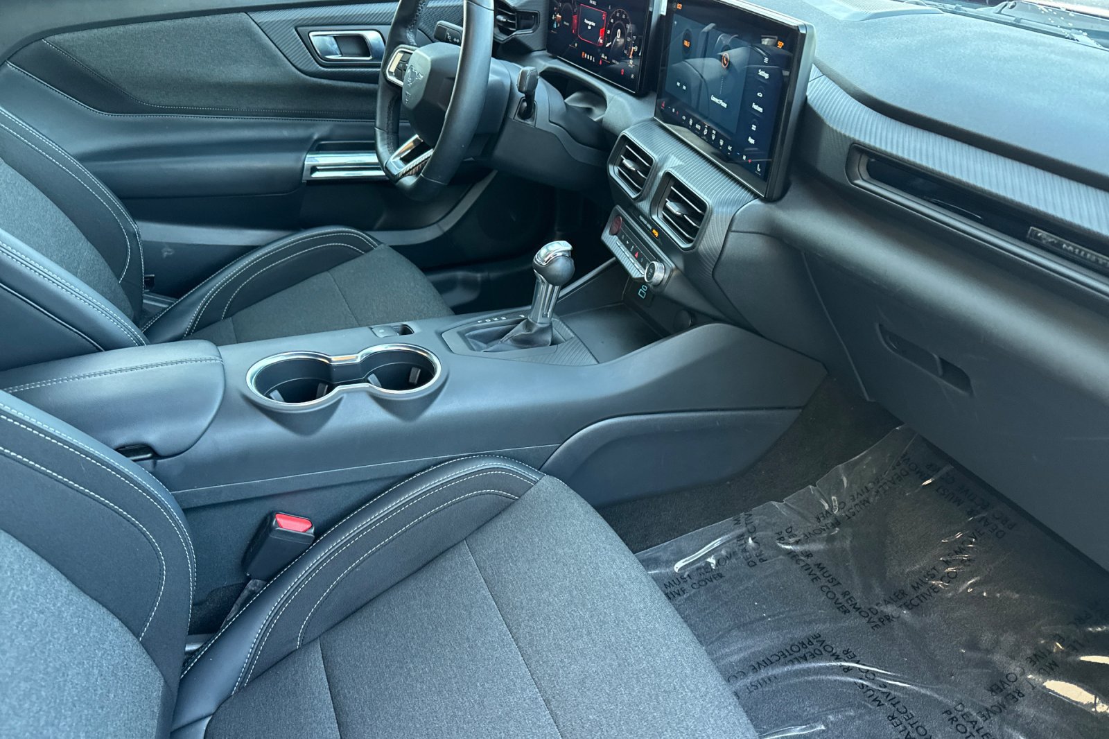 Used 2025 Ford Mustang Coupe RWD image 19
