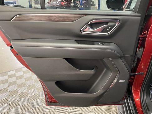 Used 2021 Chevrolet Tahoe LT image 13