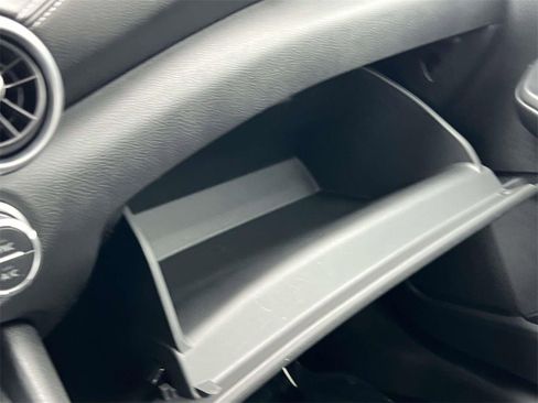 Certified 2021 Nissan Sentra SV image 11