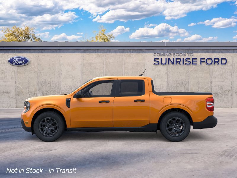 New 2026 Ford Maverick XLT w/ XLT Luxury Package FWD image 3