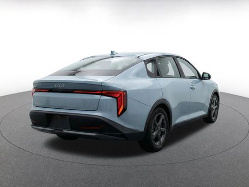 Used 2025 Kia K4 FWD image 7