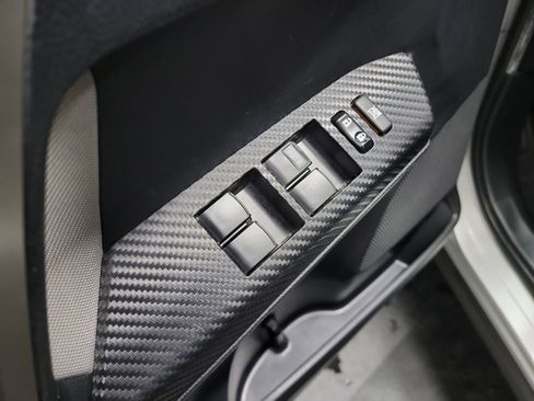 Used 2013 Toyota RAV4 XLE image 14