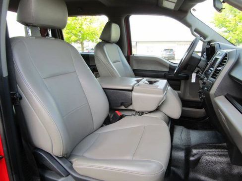 Used 2022 Ford F250 XL w/ Power Equipment Group image 14