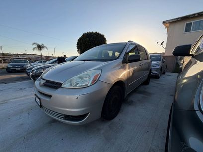 Used 2004 Toyota Sienna CE