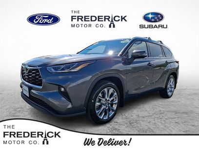 Used 2024 Toyota Highlander Limited