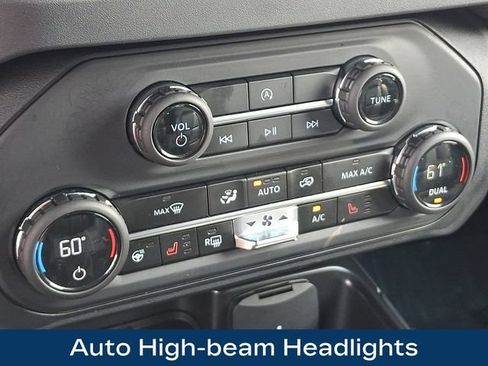 Used 2025 Ford Bronco Outer Banks AWD/4WD image 15