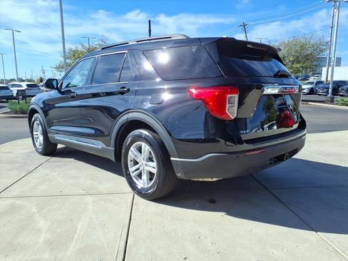 Used 2022 Ford Explorer XLT w/ Class IV Trailer Tow Package image 4