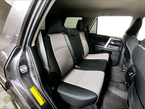 Used 2022 Toyota 4Runner SR5 image 27