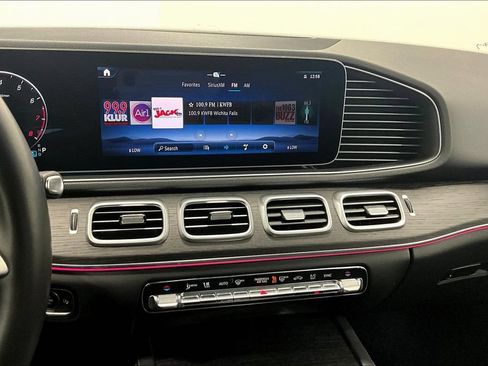 Used 2025 Mercedes-Benz GLE 350 4MATIC image 24
