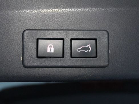 Used 2022 Subaru Ascent Onyx Edition image 21