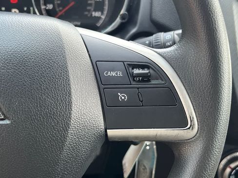Used 2024 Mitsubishi Outlander Sport AWD image 25