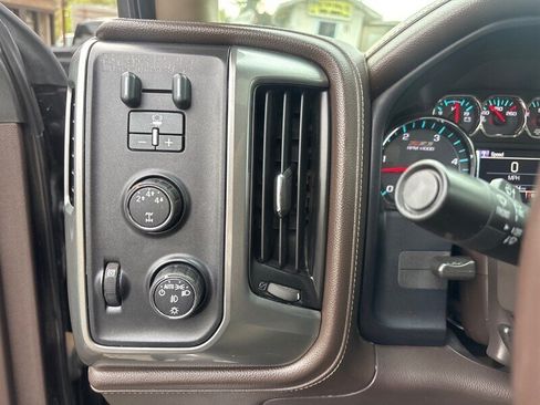 Used 2015 Chevrolet Silverado 3500 LTZ w/ Duramax Plus Package AWD/4WD image 21