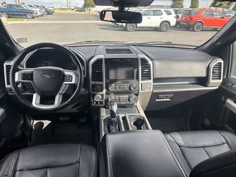 Used 2019 Ford F150 Lariat image 12