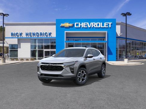 New 2026 Chevrolet Trax LT w/ Sunroof Package image 10