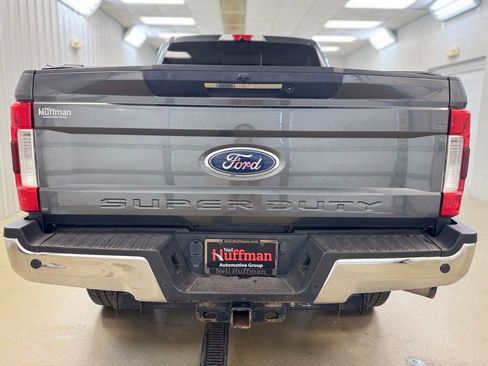 Used 2019 Ford F250 Lariat w/ Lariat Ultimate Package AWD/4WD image 7