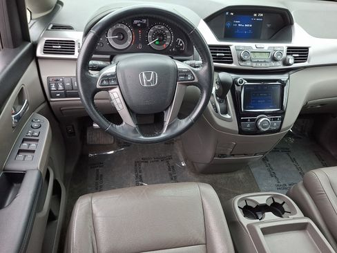 Used 2017 Honda Odyssey EX-L image 12