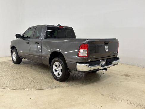 Used 2024 RAM 1500 Big Horn AWD/4WD image 3