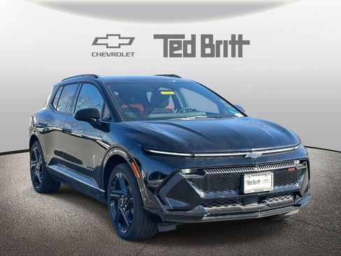 New 2026 Chevrolet Equinox EV RS image 3