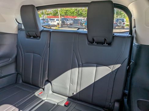 Used 2026 INFINITI QX60 Luxe w/ Cargo Package FWD image 33