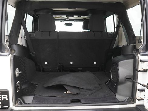 Used 2013 Jeep Wrangler Unlimited Sport AWD/4WD image 9