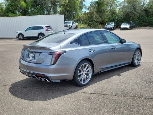 Used 2020 Cadillac CT5 V w/ Premium Package RWD image 5