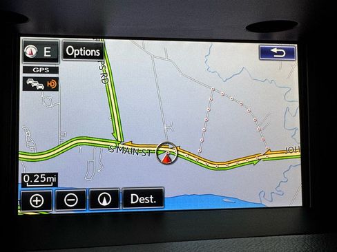 Used 2016 Lexus ES 350 w/ Luxury Package w/Wood Trim FWD image 18