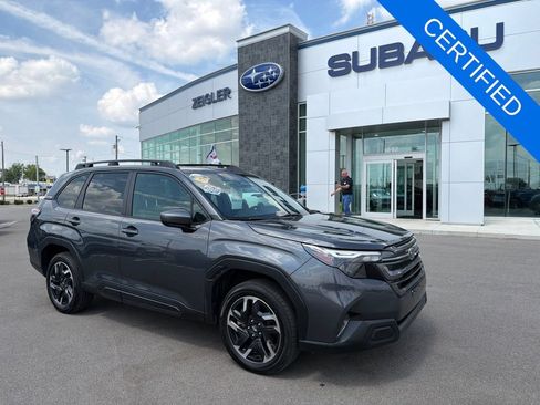 Used 2026 Subaru Forester Premium AWD/4WD image 1