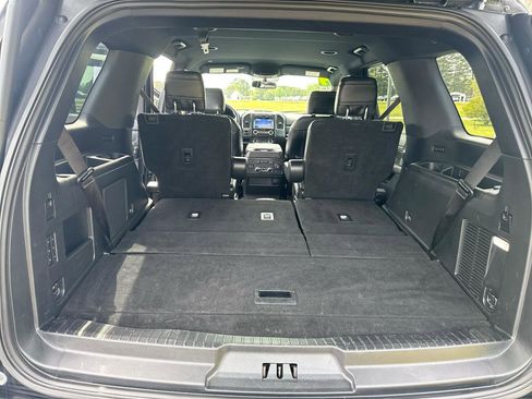 Used 2019 Ford Expedition Limited image 15