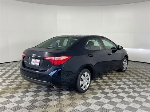 Used 2018 Toyota Corolla LE image 15