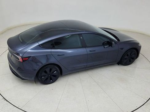 Used 2024 Tesla Model 3 Standard Range image 87