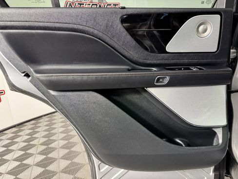 Used 2020 Lincoln Aviator Reserve w/ Equipment Group 202A image 48