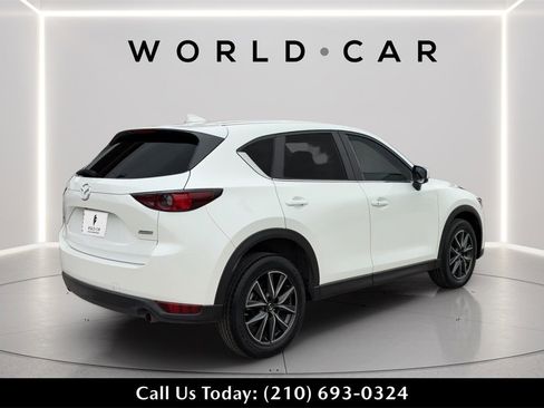 Used 2018 MAZDA CX-5 Touring image 3