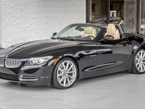 Used 2011 BMW Z4 sDrive35i RWD image 10